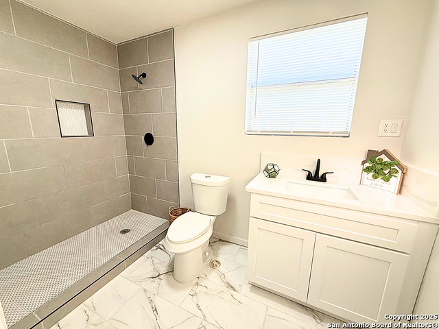 Image 11 of 11 For 339 Allsup  