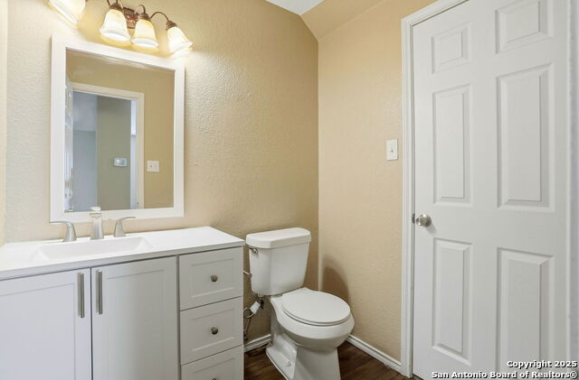 Listing photo id 19 for 2219 Red Rock Crossing