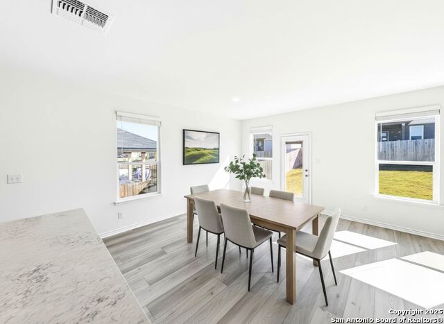 Image 10 of 29 For 118 Mission Lake