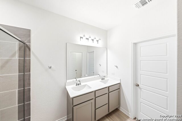 Image 14 of 29 For 118 Mission Lake