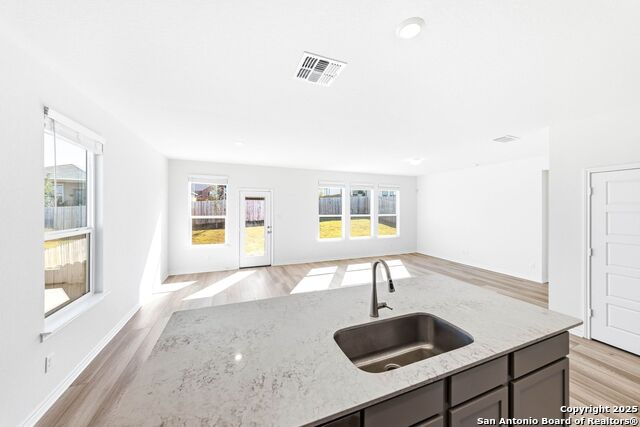 Image 8 of 29 For 118 Mission Lake