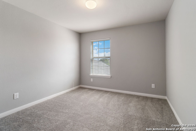 Image 23 of 29 For 2529 Mccrae