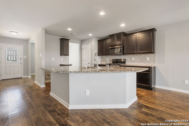 Image 7 of 29 For 2529 Mccrae