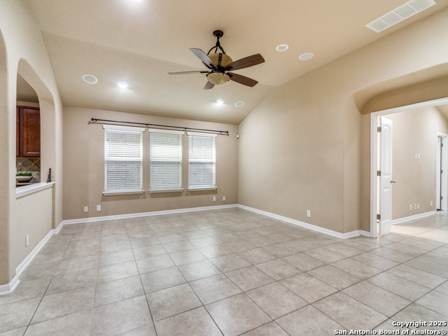 Image 11 of 28 For 5627 Cypress Dawn