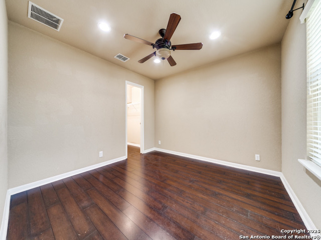 Image 18 of 28 For 5627 Cypress Dawn