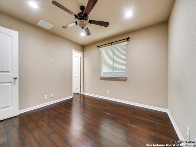 Image 20 of 28 For 5627 Cypress Dawn