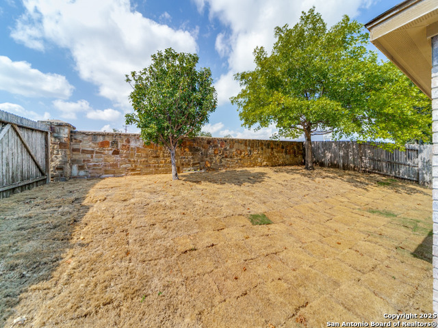 Image 24 of 28 For 5627 Cypress Dawn