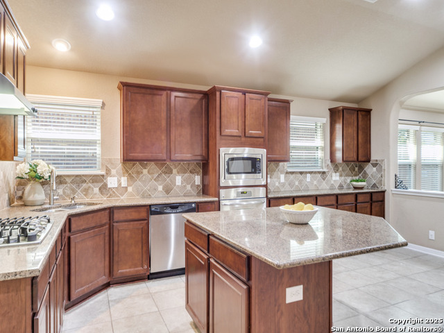 Image 8 of 28 For 5627 Cypress Dawn