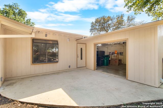 Image 34 of 39 For 247 Montfort