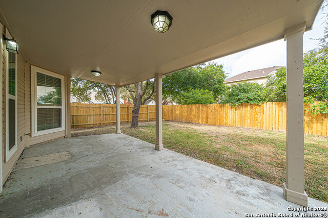 Image 34 of 39 For 4803 Aspen  