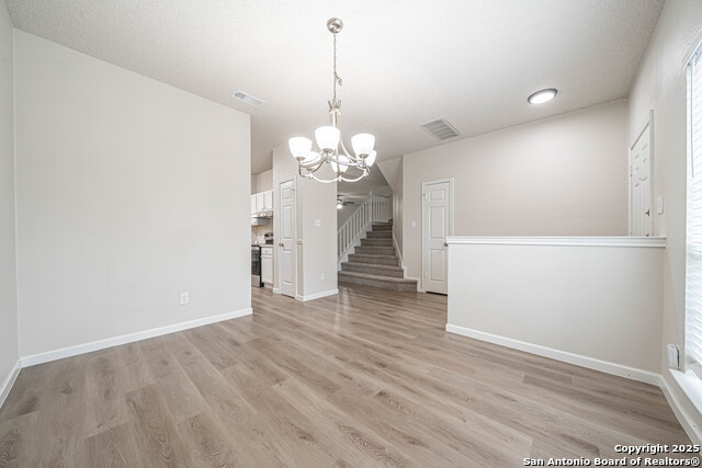 Image 7 of 39 For 4803 Aspen  