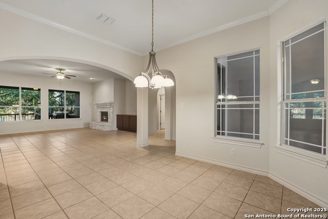 Image 7 of 52 For 2634 Amber View