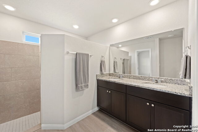 Image 14 of 29 For 5316 Jasmine Spur