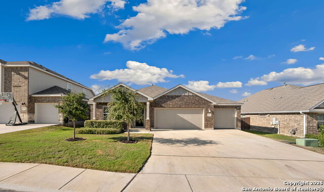 Image 4 of 29 For 5316 Jasmine Spur