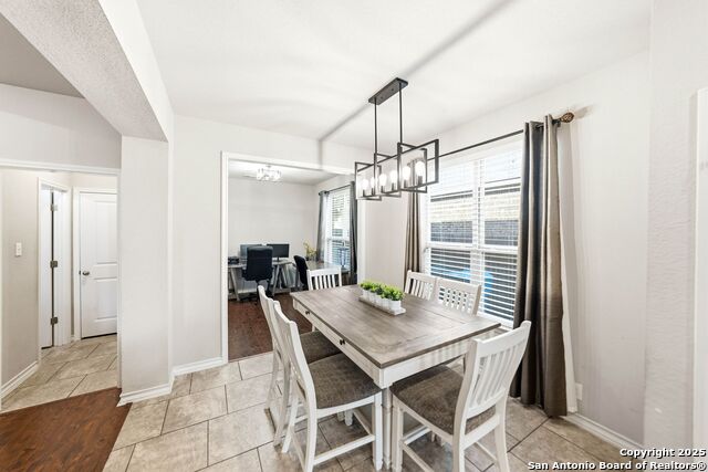 Image 11 of 44 For 30622 Horseshoe