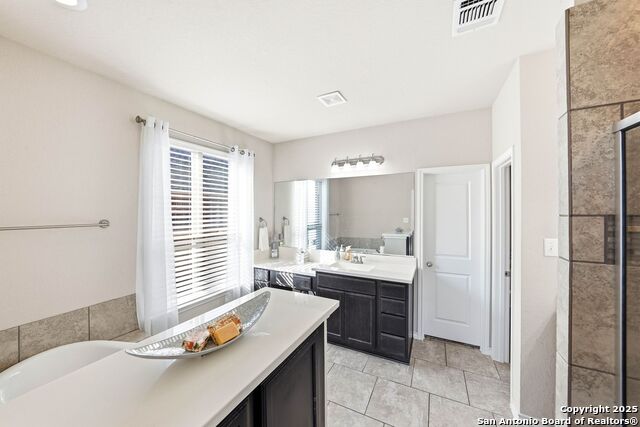 Image 19 of 44 For 30622 Horseshoe