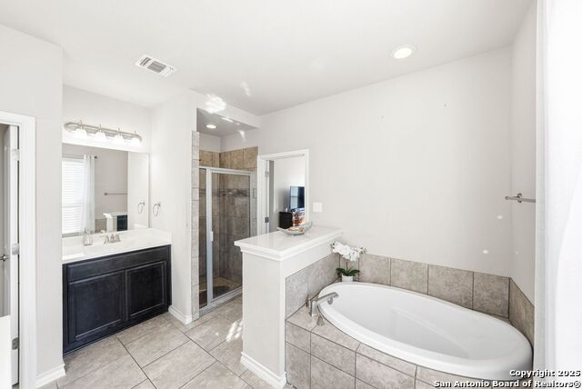 Image 20 of 44 For 30622 Horseshoe