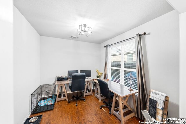 Image 22 of 44 For 30622 Horseshoe