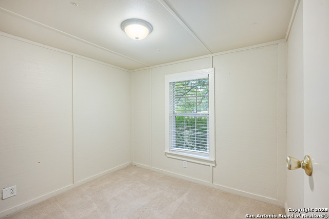 Image 39 of 46 For 1258 River Bluff