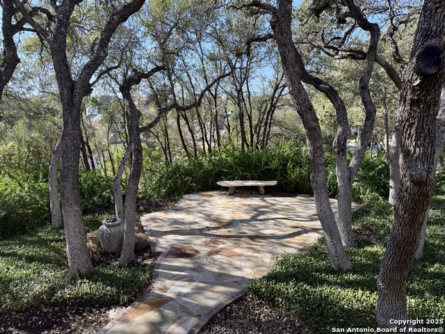 Image 5 of 32 For 23118 Whisper