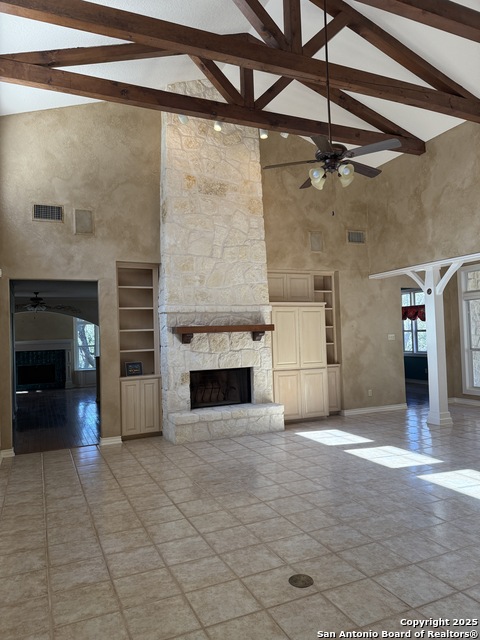 Image 9 of 32 For 23118 Whisper