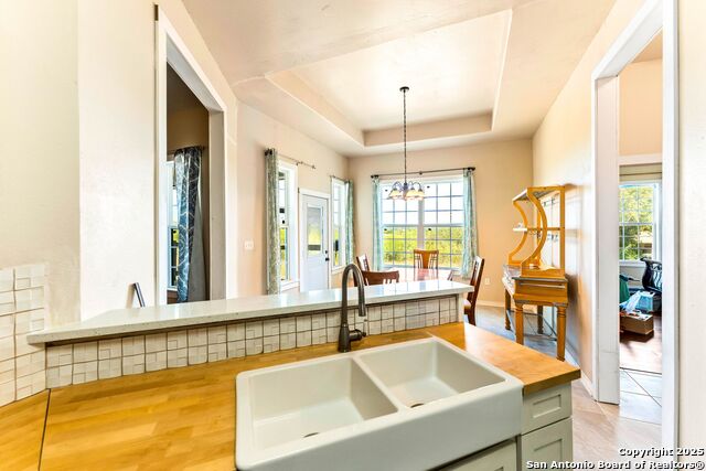 Image 12 of 41 For 2211 Geneva