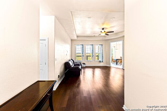 Image 5 of 41 For 2211 Geneva