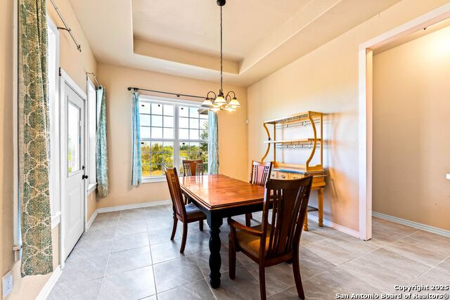 Image 9 of 41 For 2211 Geneva