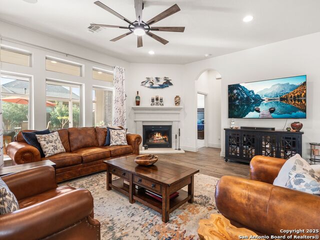 Image 17 of 37 For 9700 Innes Pl