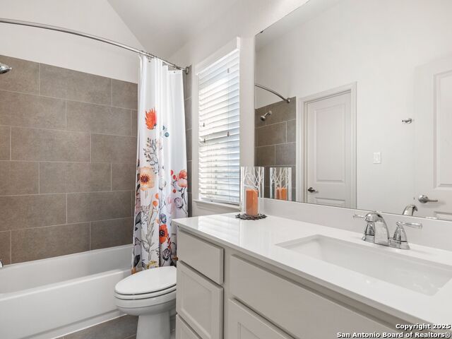 Image 26 of 37 For 9700 Innes Pl