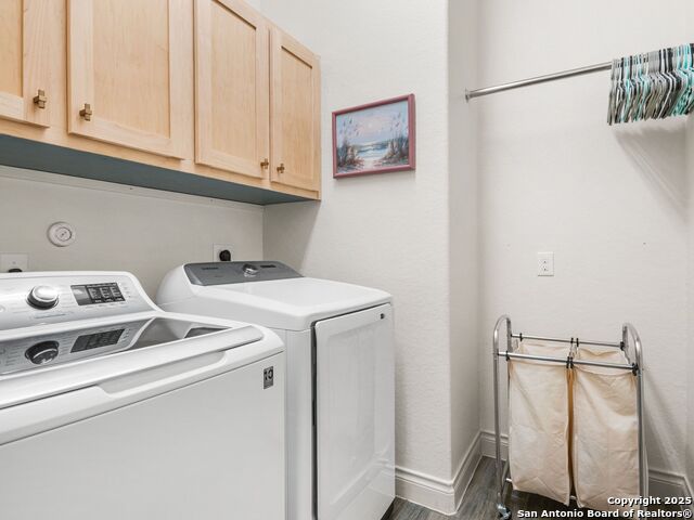 Image 30 of 37 For 9700 Innes Pl