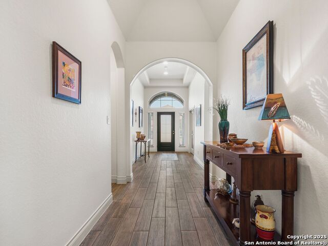 Image 5 of 37 For 9700 Innes Pl