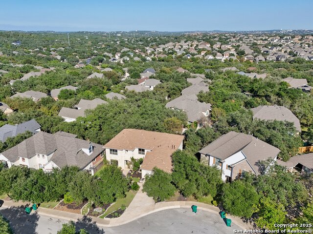 Image 30 of 42 For 522 Heather Ridge