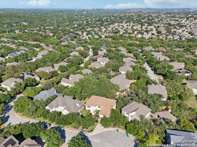 Image 35 of 42 For 522 Heather Ridge