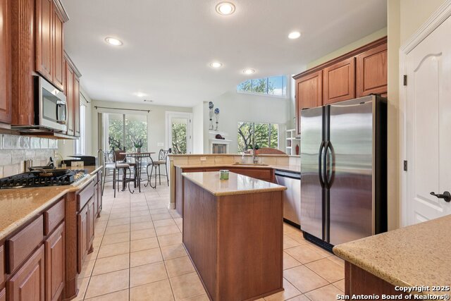 Image 8 of 42 For 522 Heather Ridge