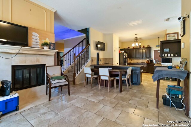 Image 10 of 17 For 1218 Summit