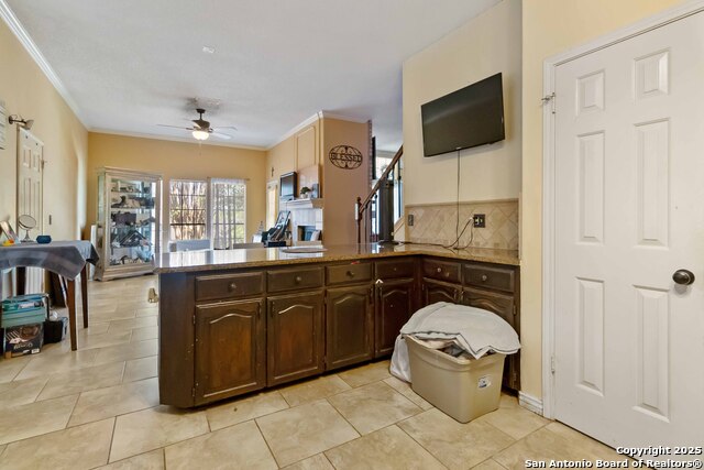 Image 12 of 17 For 1218 Summit