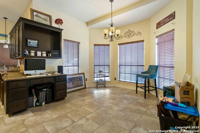 Image 14 of 17 For 1218 Summit