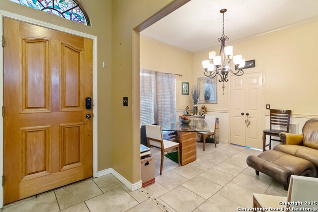 Image 5 of 17 For 1218 Summit