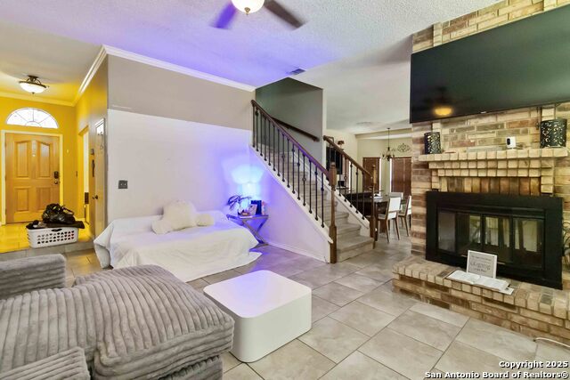 Image 9 of 17 For 1218 Summit