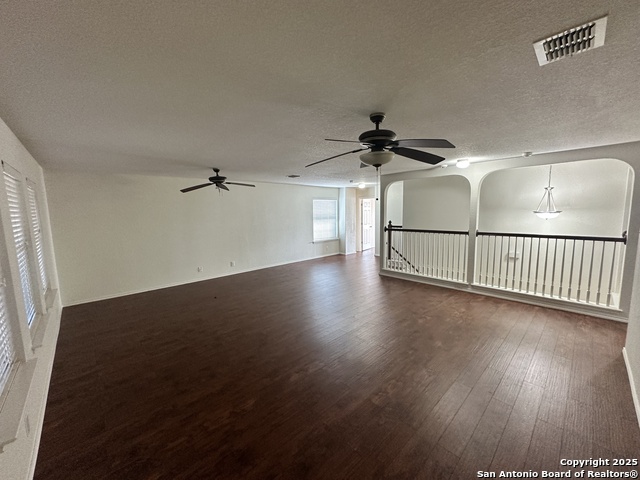 Image 5 of 11 For 2730 Brighton