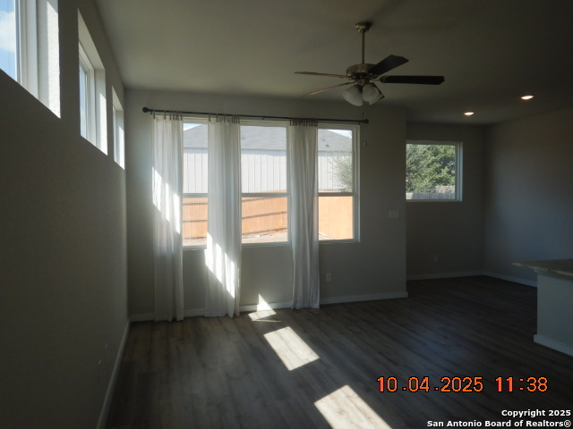 Image 3 of 19 For 14807 Maverick Avenue