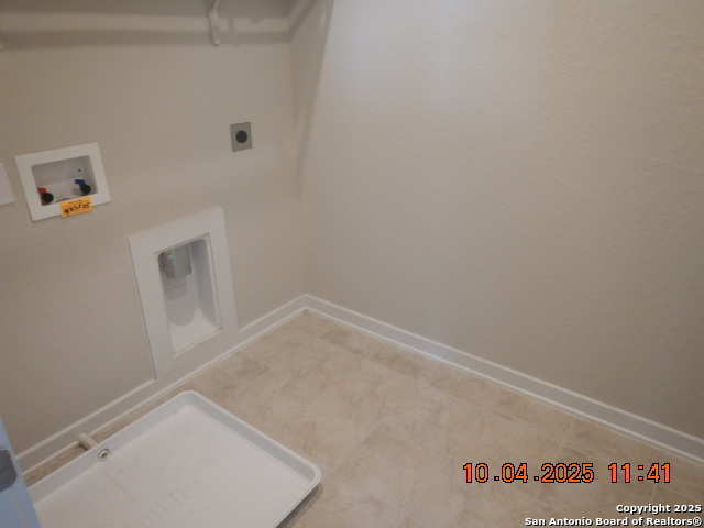 Image 9 of 19 For 14807 Maverick Avenue