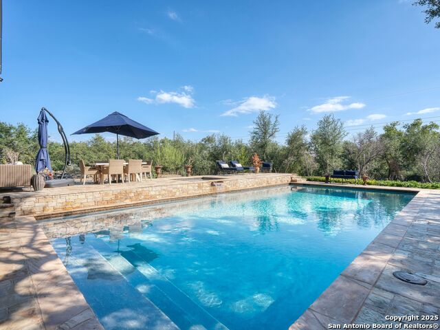 Listing photo id 47 for 3124 Fm 32  