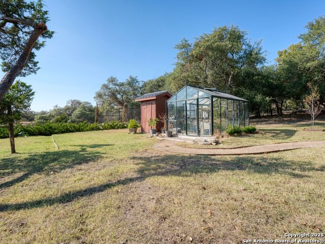 Listing photo id 53 for 3124 Fm 32  