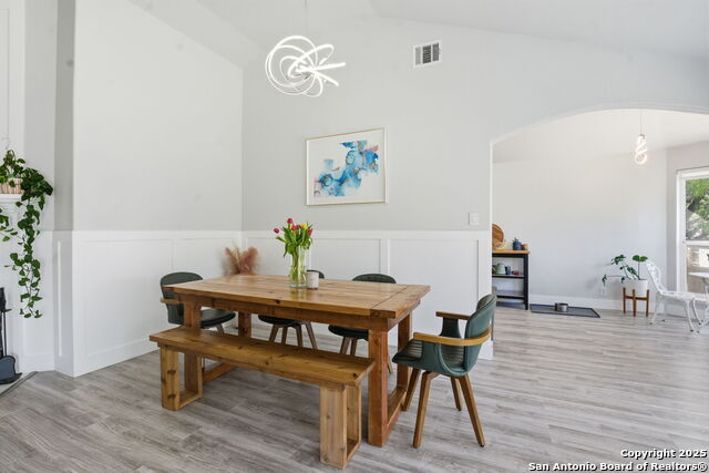 Image 7 of 27 For 1596 Osage  