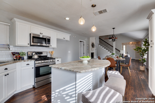 Image 9 of 24 For 7570 Tantivity