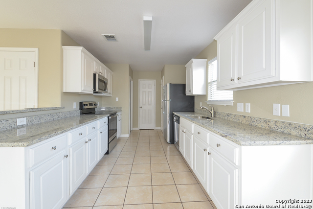 Image 7 of 15 For 11023 Inner Canyon