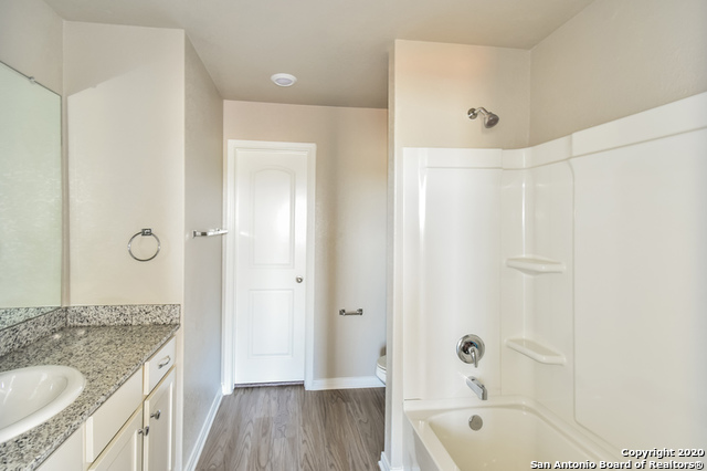 Image 11 of 17 For 3223 Begonia Bend