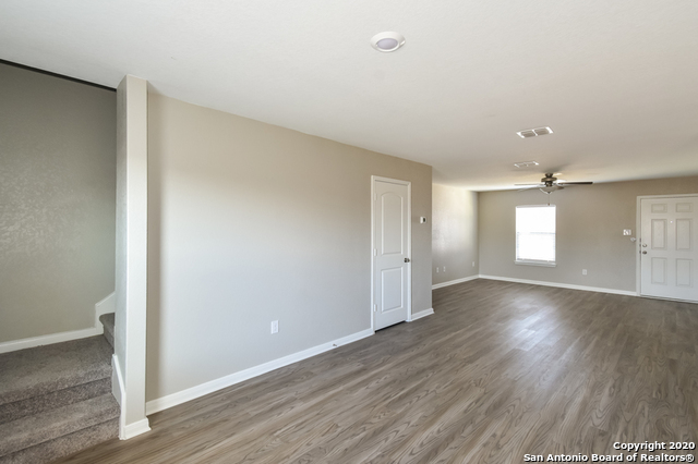 Image 2 of 17 For 3223 Begonia Bend